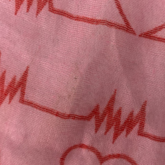 Lifeline pink and red hearts sheer scarf - Picture 12 of 17